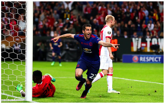 南非队在比赛中取得胜利,展现出色表现 南非队在比赛中取得胜利,展现出色表现