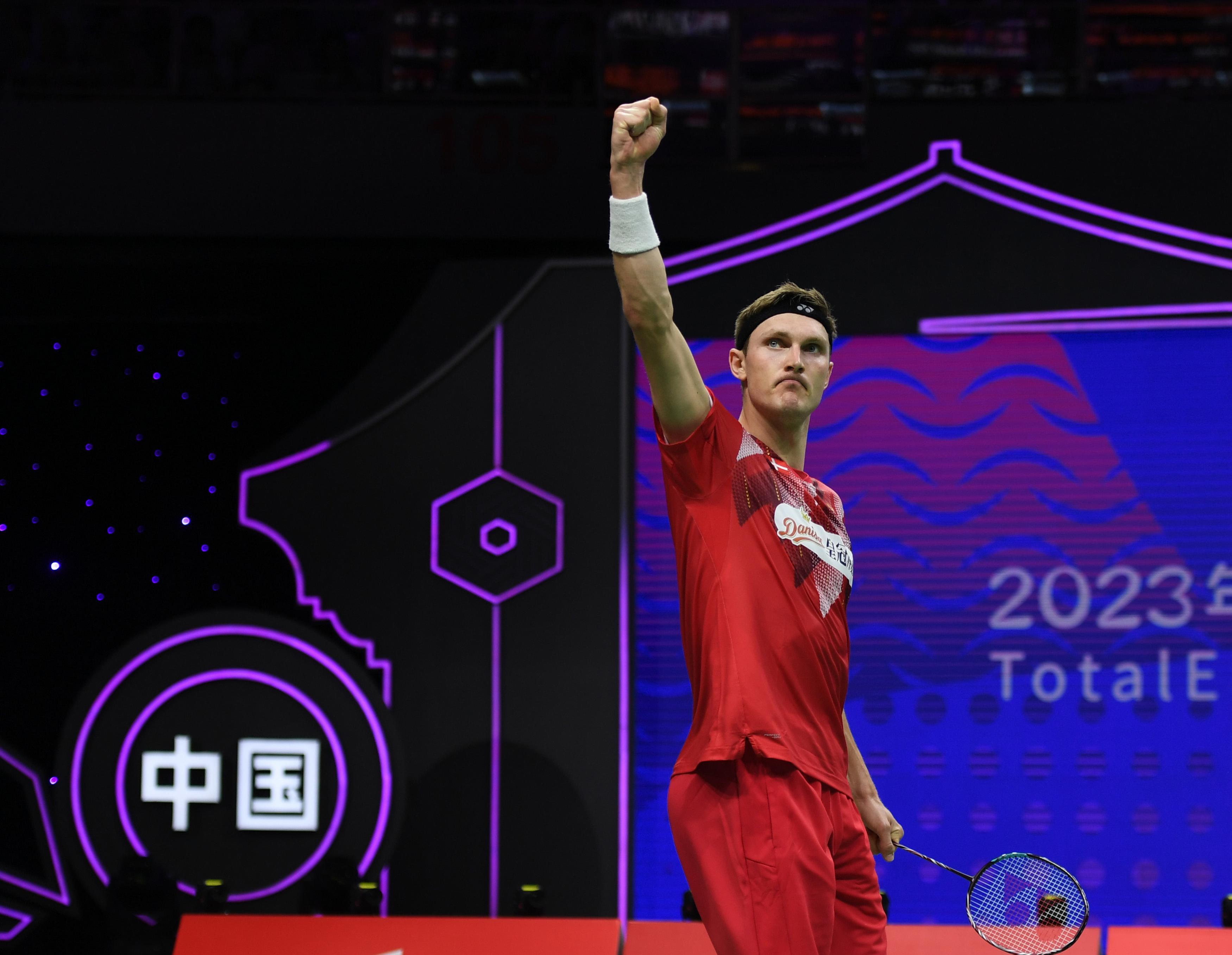 关于中国羽毛球队绝地反击印度羽毛球队，安赛龙统治全场的信息