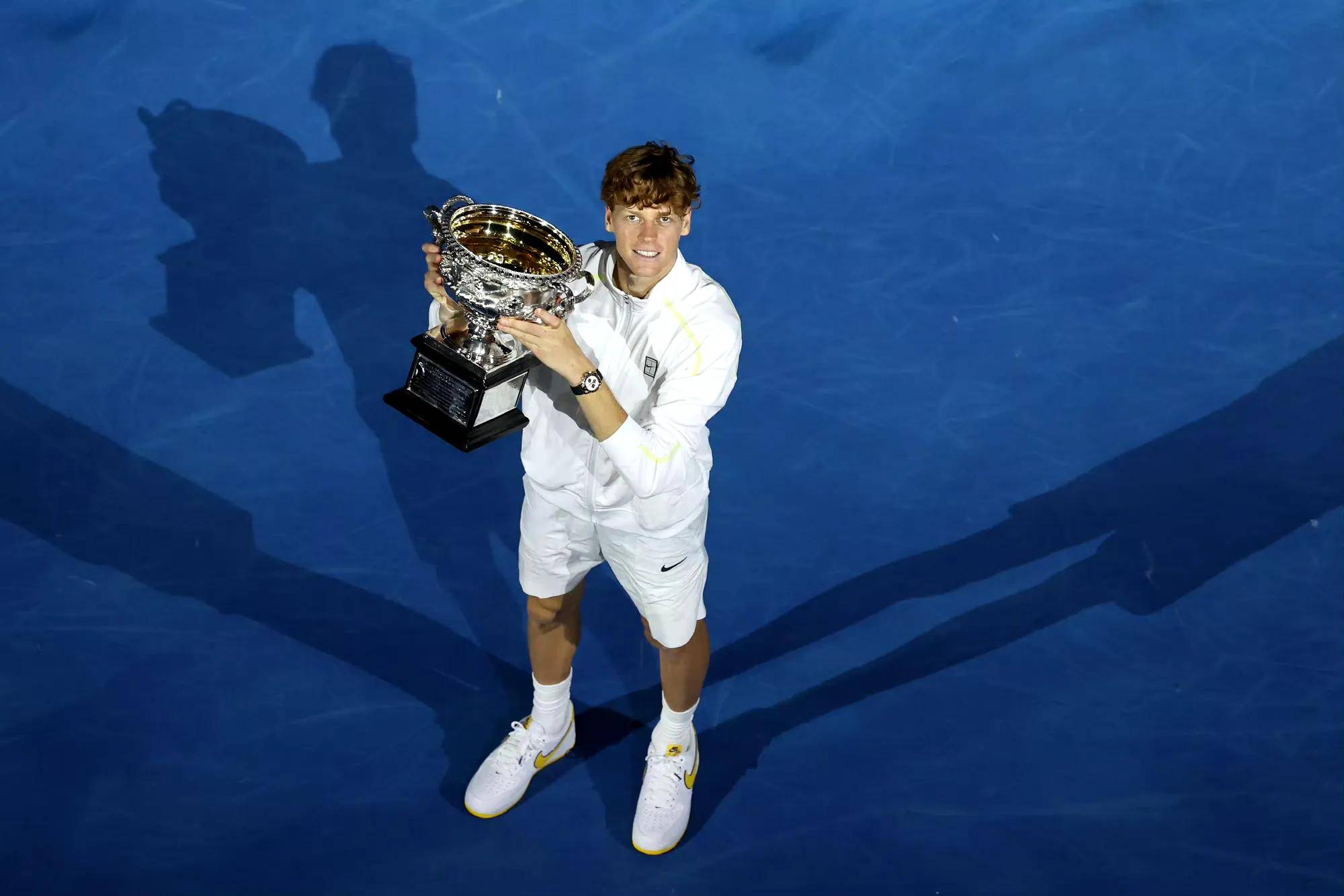 澳网完胜年终总决赛,辛纳刷新纪录的简单介绍 澳网完胜年终总决赛,辛纳刷新纪录的简单介绍