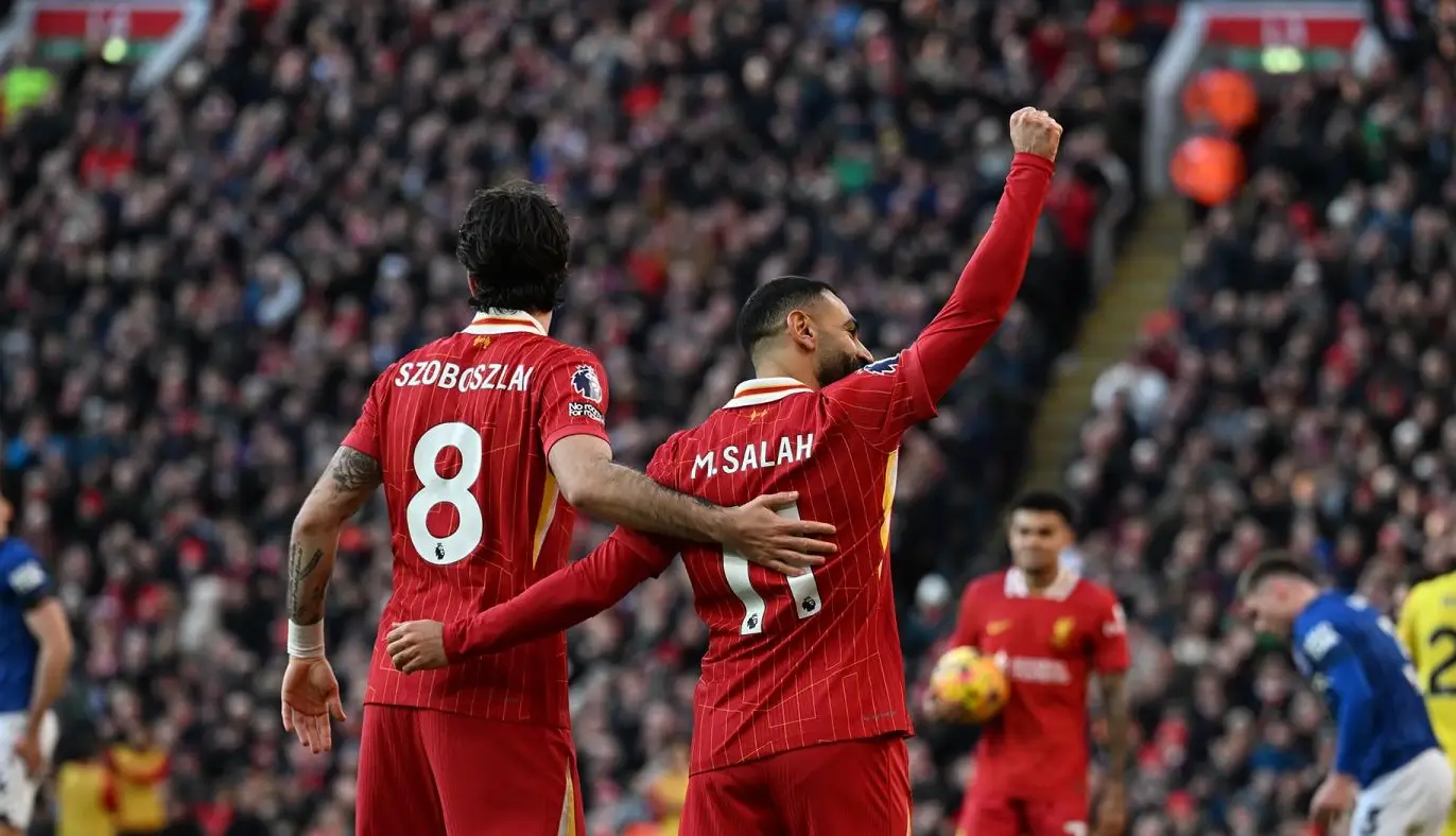 包含利物浦主帅战术高明，领导球队在英超比赛中斩获三分的词条