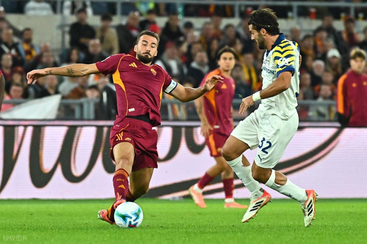 罗马客场击败帕尔马，继续前进