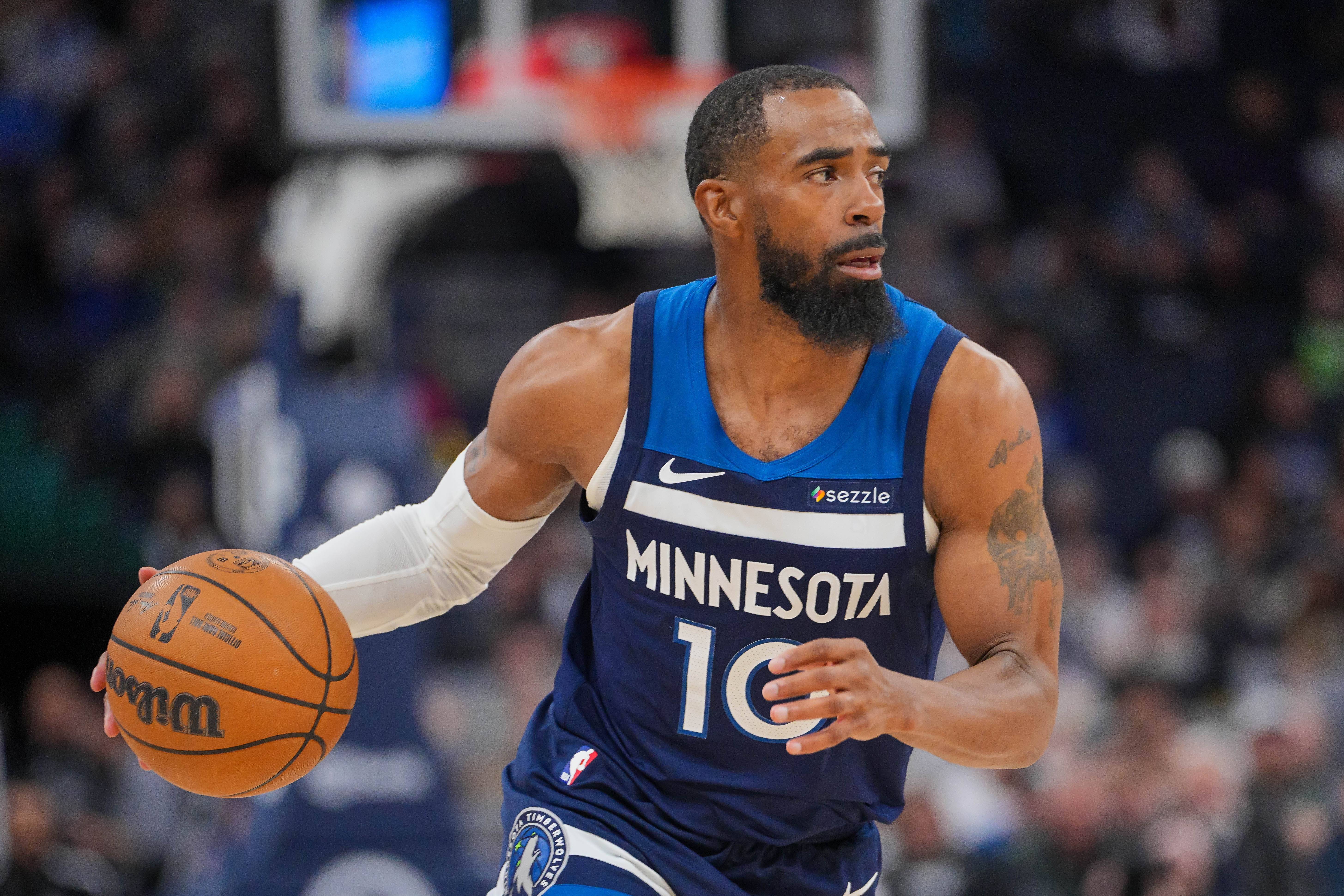 老鹰后卫状态飙升,助队击败森林狼卫冕身价的简单介绍 老鹰后卫状态飙升,助队击败森林狼卫冕身价的简单介绍