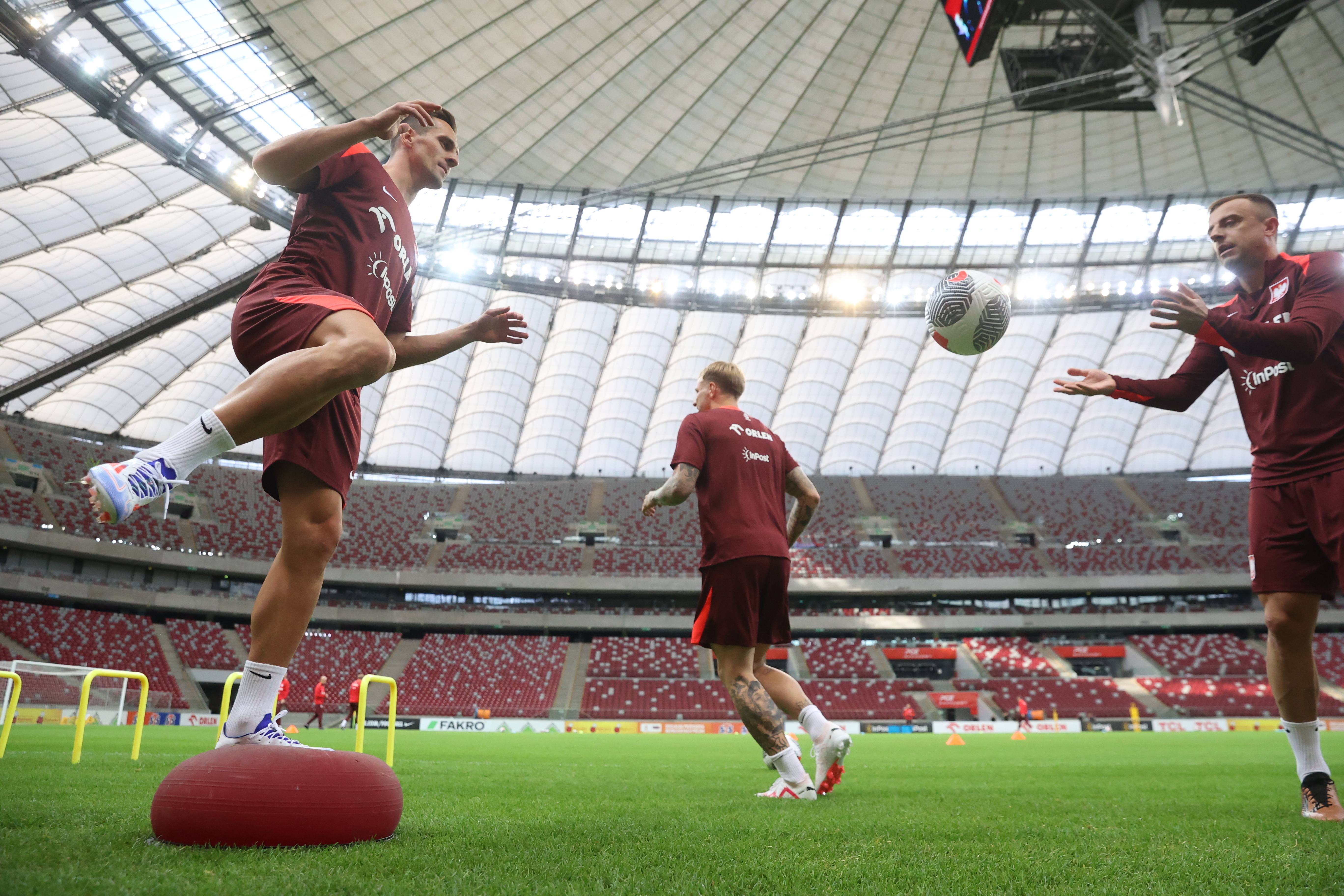 欧锦赛预选赛:瑞典迎战波兰 欧锦赛预选赛:瑞典迎战波兰