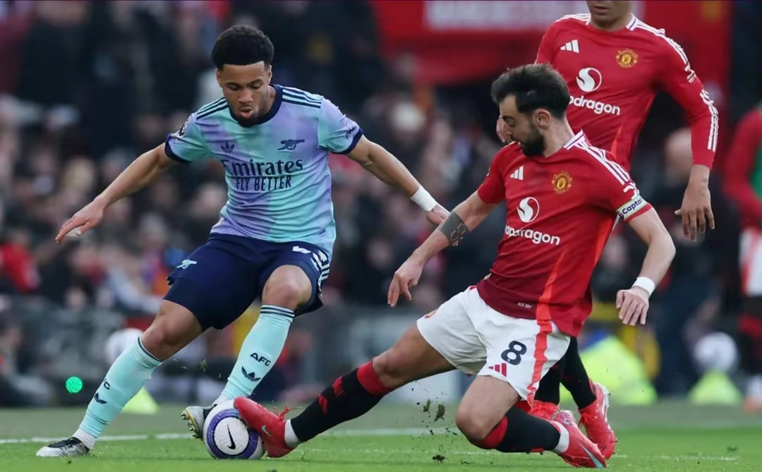 包含利物浦客场惨遭多特蒙德逆转,四强之路艰难的词条 包含利物浦客场惨遭多特蒙德逆转,四强之路艰难的词条