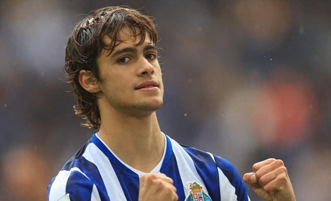 关于波尔图队主场取胜，士气高涨的信息