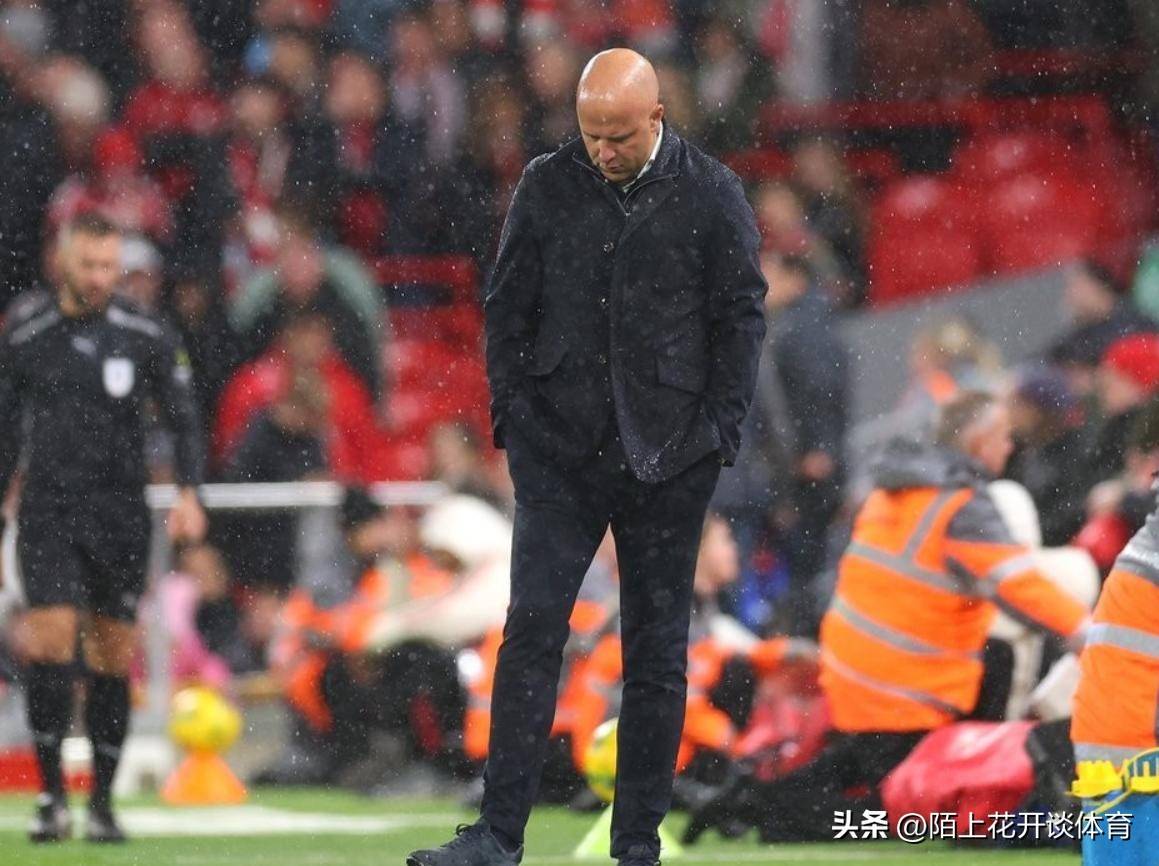 拜仁逆转利物浦，若日尼奥状态火热的简单介绍