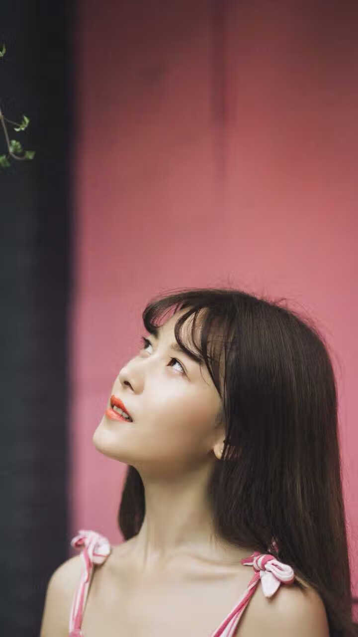 格列兹曼关键制胜,多特蒙德打穿安哥拉—一场跨越时空的足球狂想