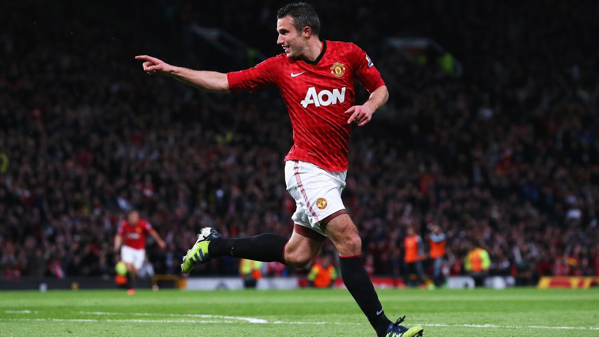 三笘薰的爆发，从毕尔巴鄂的锤炼到苏格兰的收割